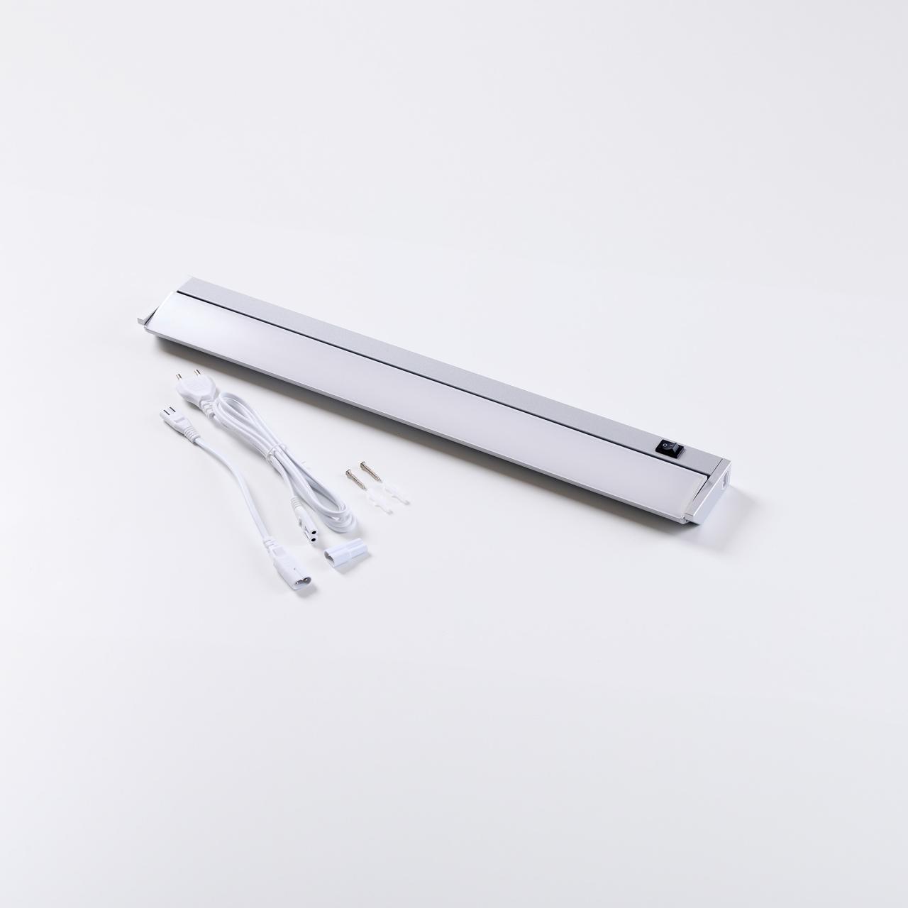 Striplight lysarmatur vippbar LED 579 mm 3000K